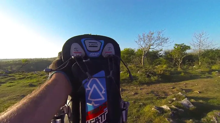 Trail-Side ep2 | Leatt DBX Enduro Backpack Review