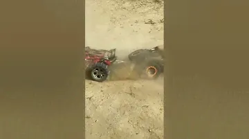 traxxas rustler 4by4 vxl vs ZD Racing DBX 10 tug of wor