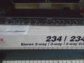 🛍 Профессиональное звуковое периферийное оборудование DBX 234XL 234, стерео, 23 каналов, моно, 4-сторонний электронный кроссовер
