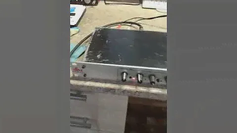 DBX кроссовер